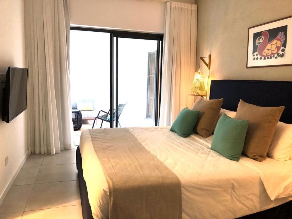 East Coast Beachfront Luxury - Eastern Blue Apartments Poste Lafayette 외부 사진