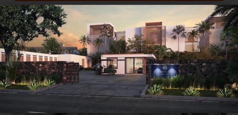 East Coast Beachfront Luxury - Eastern Blue Apartments Poste Lafayette 외부 사진
